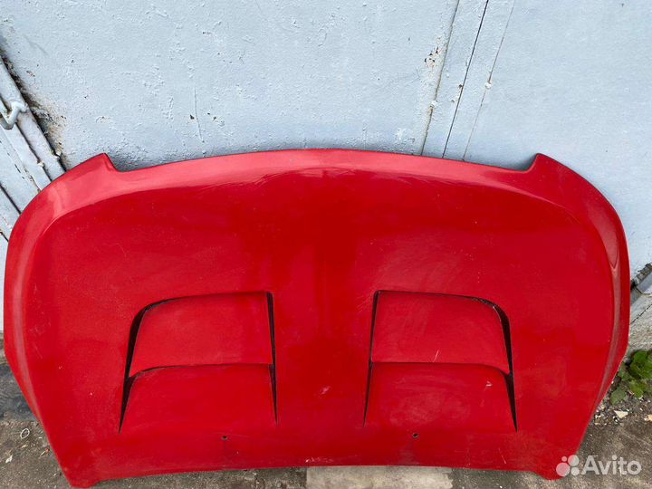 Капот с жабрами на Chevrolet Cruze