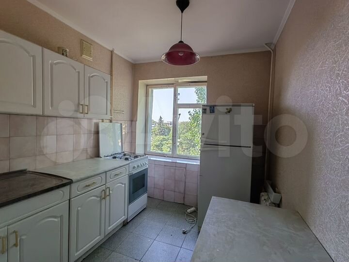 3-к. квартира, 55 м², 6/10 эт.