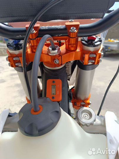 Minff m6xr (Avantis, GR, kews)