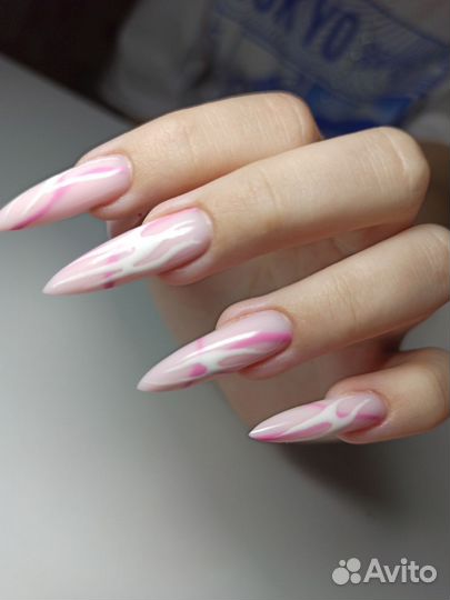 Мастер маникюра