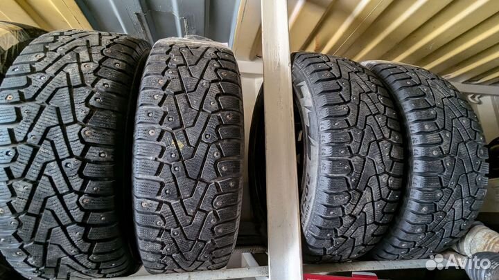 Pirelli Ice Zero 205/55 R16 94T