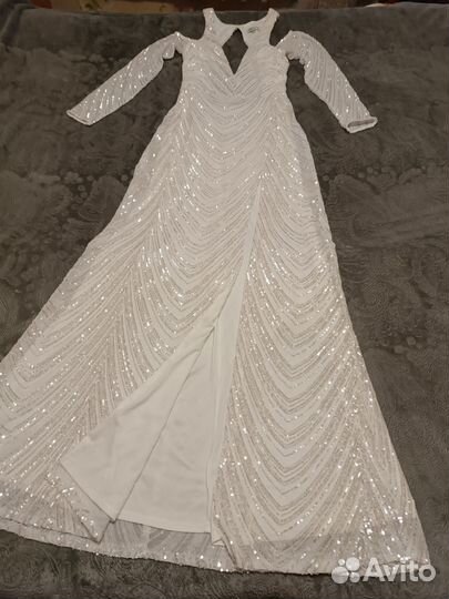 Вечернее платье