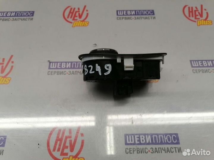 Блок управления светом Cadillac SRX