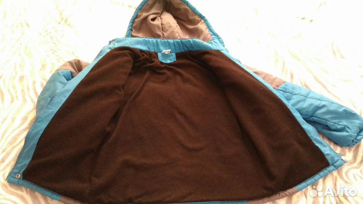 Куртка б/у 146-156 см на холодную весну/ осень
