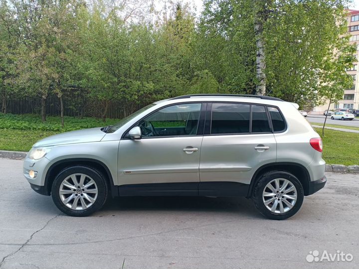 Volkswagen Tiguan 2.0 AT, 2010, 205 000 км