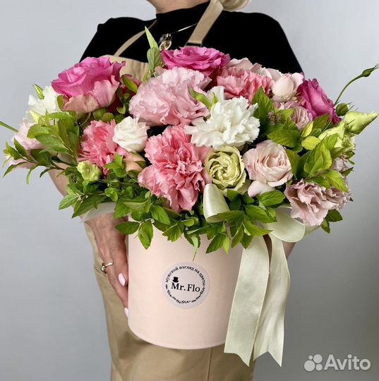 Букеты из кустовых роз микс от