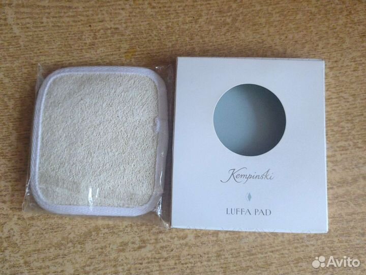 Массажная губка для тела из люффы