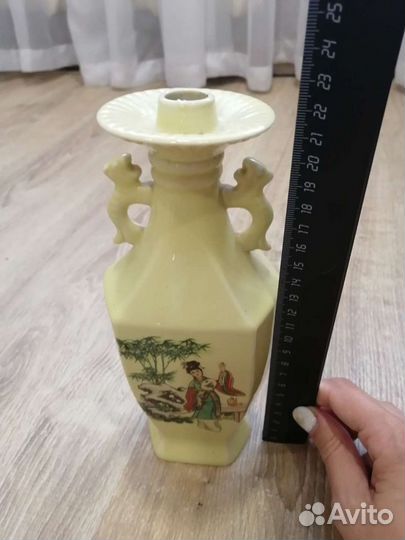 Ваза, подсвечник, штоф, бутылка для уксуса