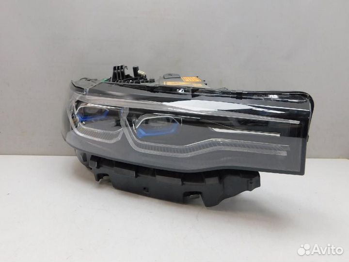 Фара правая BMW X7