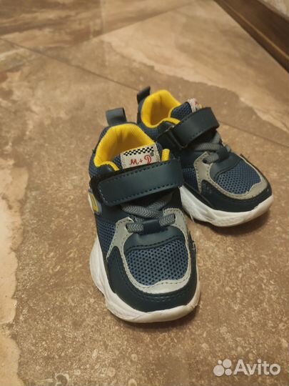 Кроссовки для мальчика