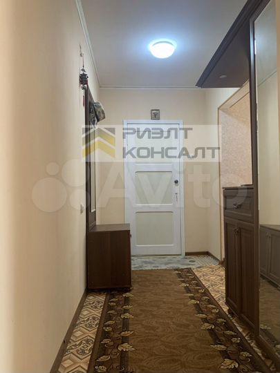 3-к. квартира, 65 м², 1/5 эт.