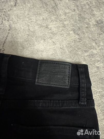 Джинсы levis 720