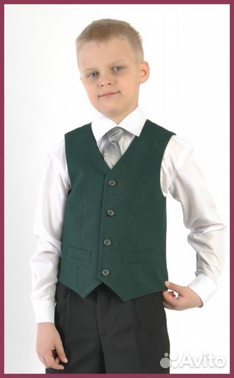 Пиджак зеленый школьный. Новый. Магазин