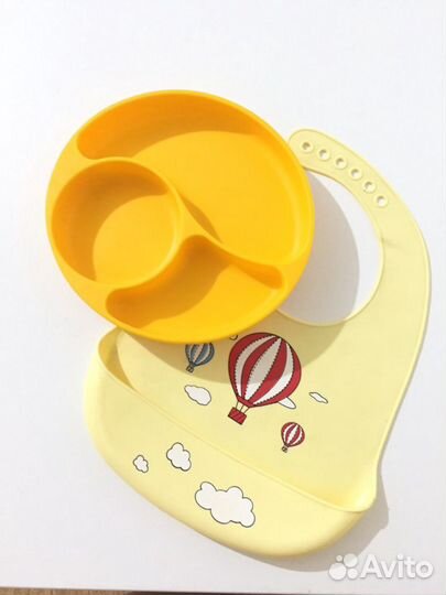 Нагрудник силиконовый