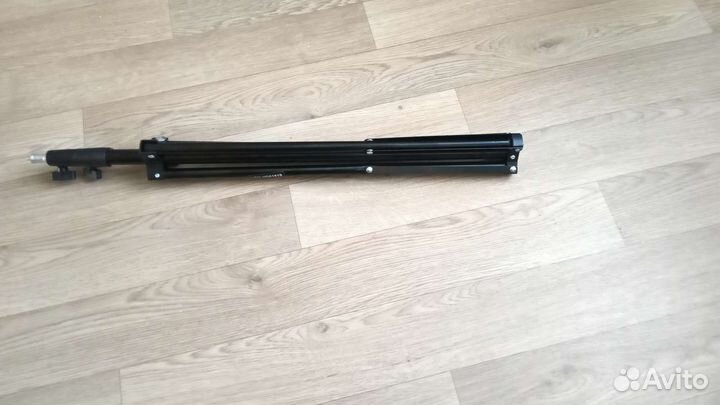 Штатив напольный JBH HD61819