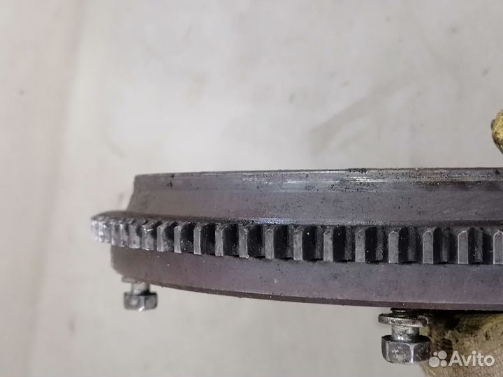 Маховик Mitsubishi Mirage 4G15 1988-1991