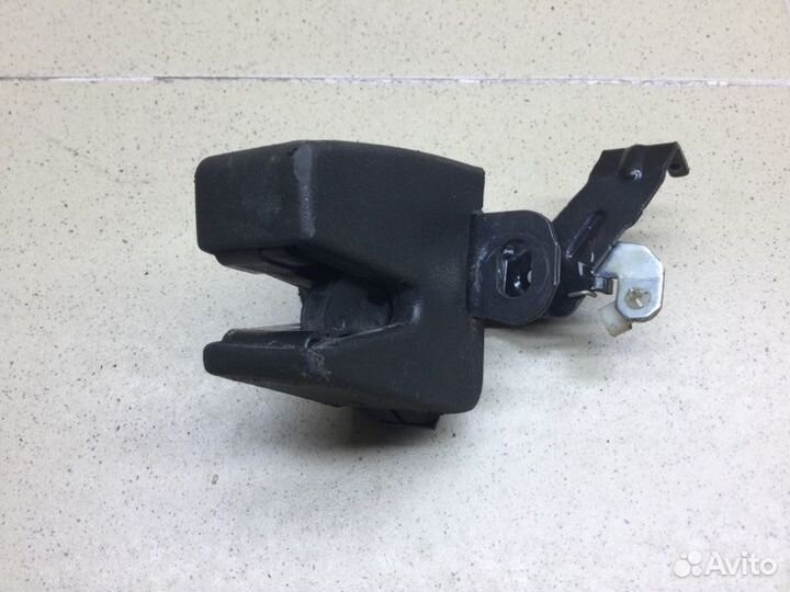 Замок двери распашной левый Volkswagen Caddy BST