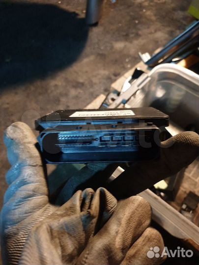 Блок управления ручным тормозом Ауди А8 Д4