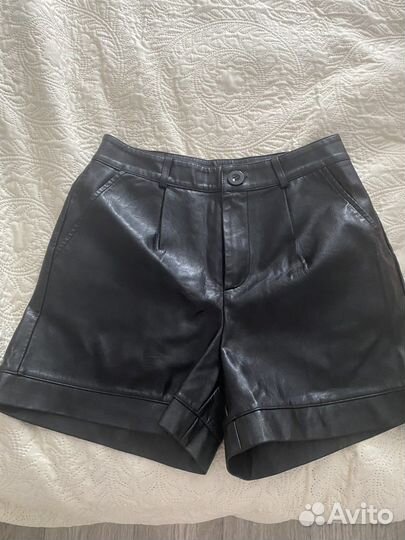 Шорты новые
