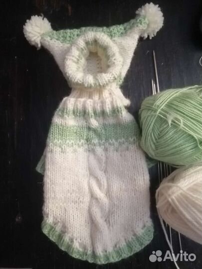 Одежда вязаная для собак, кошек