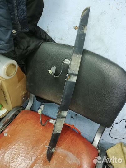 Накладка крышки багажника Киа Рио 1