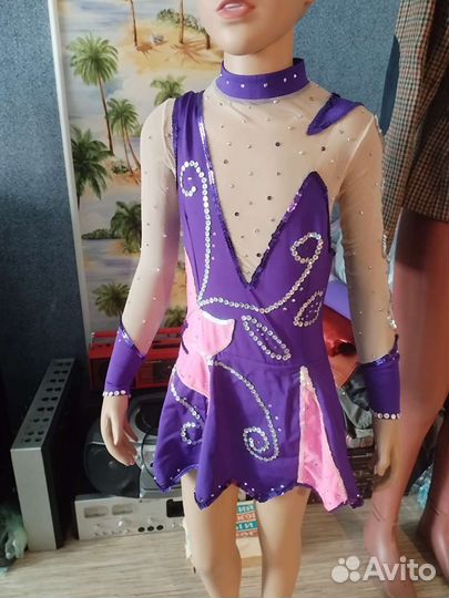 Купальник для художественной гимнастики