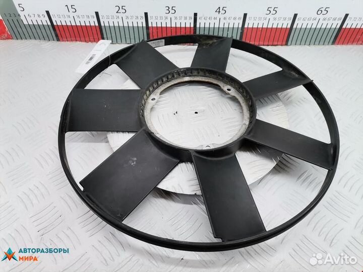 Крыльчатка вентилятора (лопасти) BMW 5 E39 рест