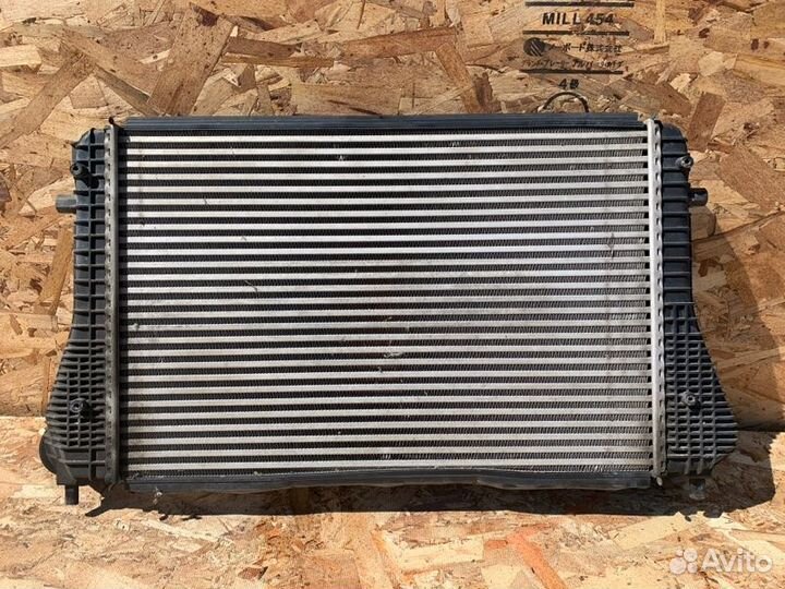 Интеркулер Audi A3 8P 1.8 BZB 2004-2008