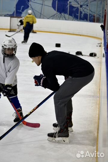 Тренер по хоккею