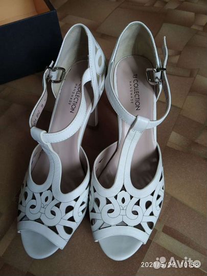 Босоножки tj collection