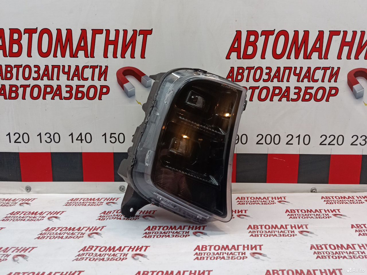 Фара передняя правая Tenet T8 Тэнэт Т8