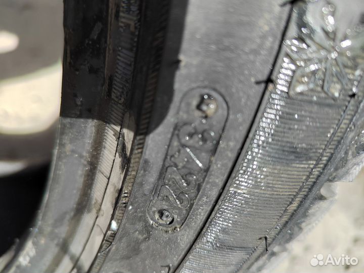 Triangle PL02 225/45 R19