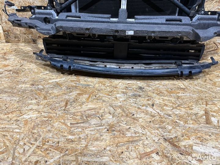 Передняя панель с радиаторами Bmw 5 Серия G30