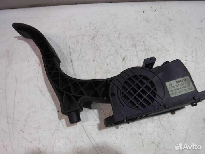 Педаль газа Skoda Fabia I