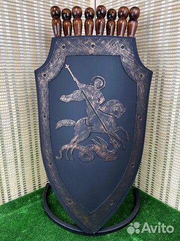 Подставка под шампуры Щит