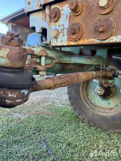 Двигатель юмз