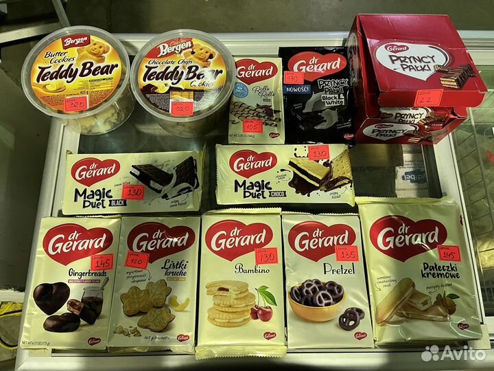 Сладости и шоколадная паста