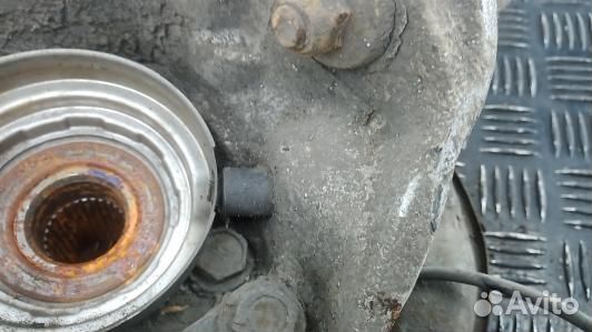 Ступица задняя левая lexus LS 3, Номер 4230550090, 4241050030 (3GS06MH01)