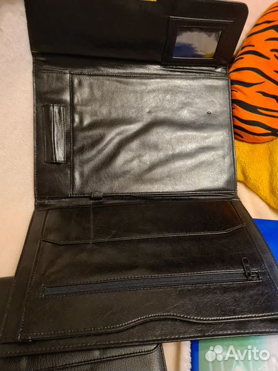 Папки для документов бу и ежедневники