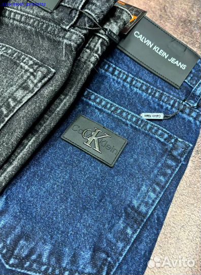 Ваши любимые бананы в джинсах Calvin Klein