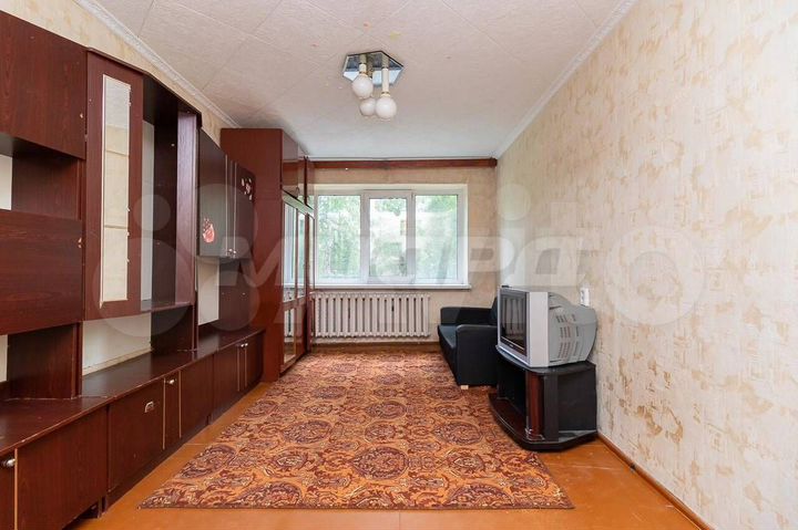 2-к. квартира, 48 м², 1/5 эт.
