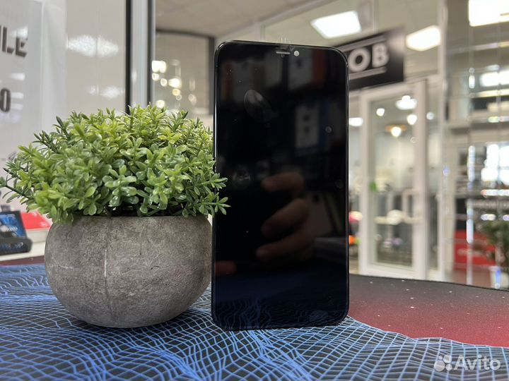 Дисплей iPhone X XS XR 11