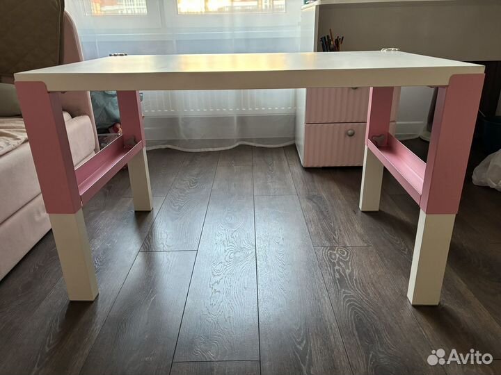 Детский стол и стул IKEA