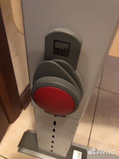 Растущая парта moll