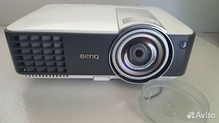 Экран для проектора И Проектор benq MW820ST