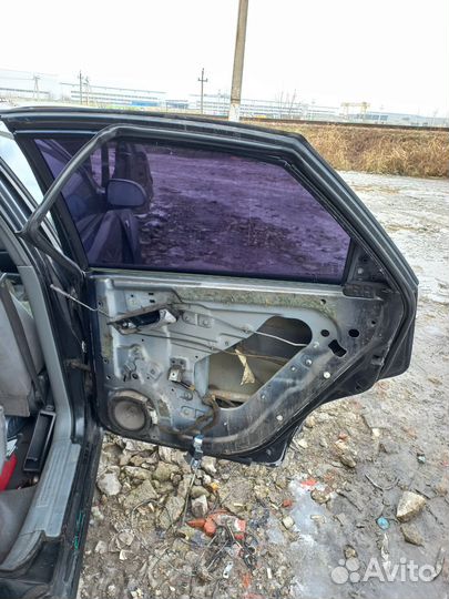 Дверь задняя правая Chevrolet lacetti