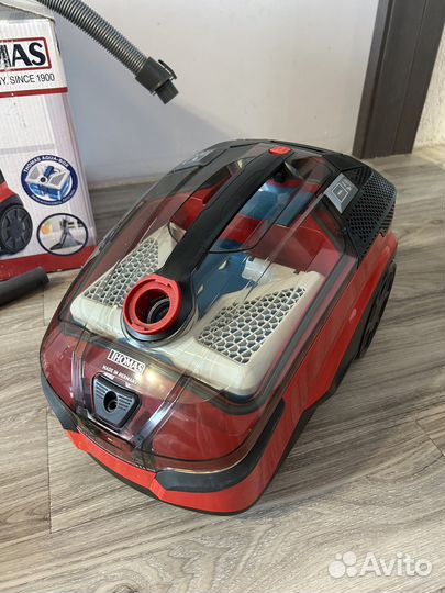 Моющий пылесос Thomas