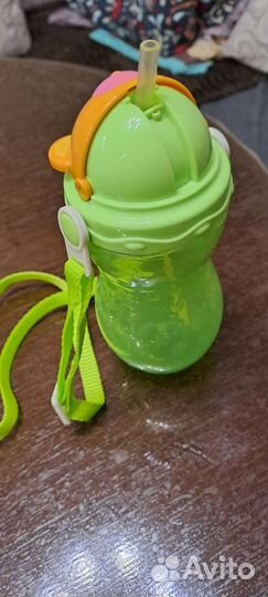 Поильник с трубочкой