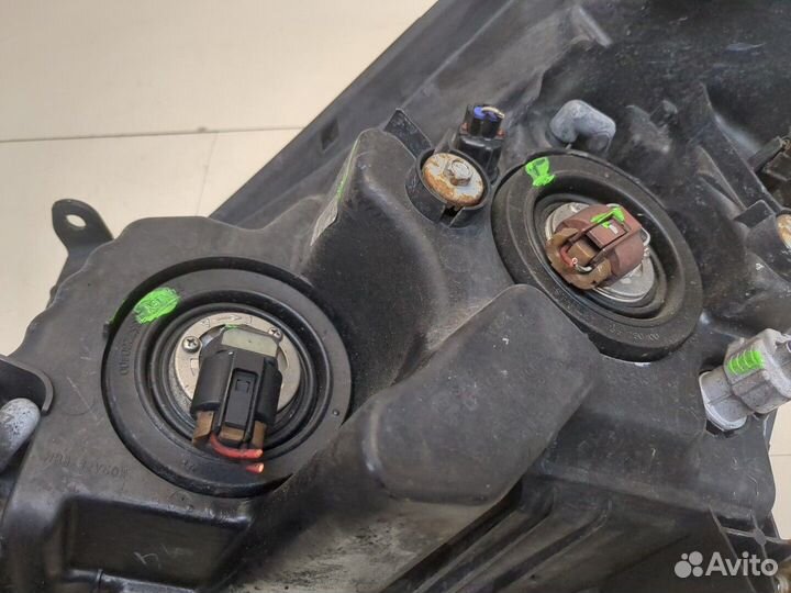 Фара (передняя) Toyota Corolla Verso, 2008