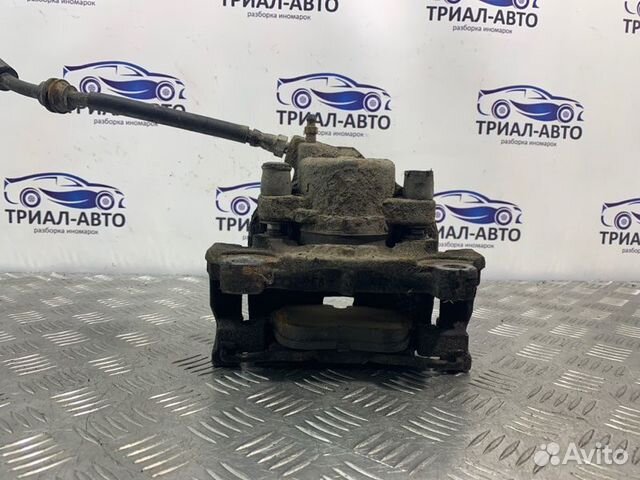 Суппорт передний левый Land Rover Freelander 2